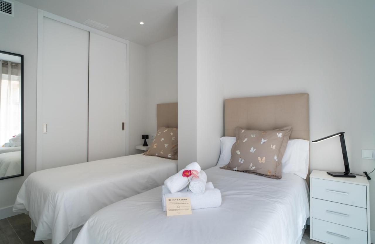 Aac Malaga - Apartamento Luminoso Y Nuevo, A 1,3Km Del Centro De マラガ エクステリア 写真