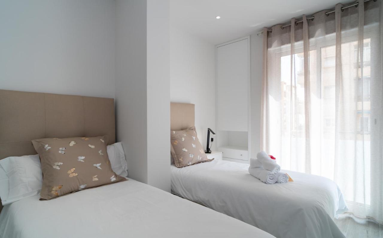 Aac Malaga - Apartamento Luminoso Y Nuevo, A 1,3Km Del Centro De マラガ エクステリア 写真